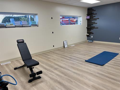 Step into the PH studio for MindFull Fit (a blend of stretch and strengthen), and TransFORM Fit (custom personal training programs) to reach your fitness goals alongside Caoch Jess