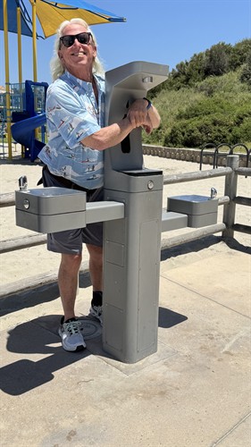 The Encinitas Project donated the Moonlight Beach Water Fountain