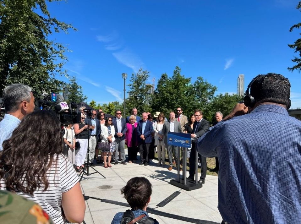 Surrey-Langley SkyTrain Confirmed for 2028;  Langley Chamber Joins Ministers for Announcement of Final Approvals