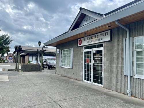 Gallery Image Office_Pic.jpg