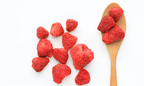 Gallery Image Freeze-Dried-Strawberry-Snack-Mix.png