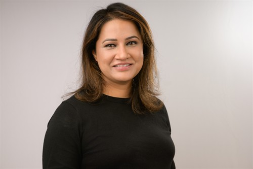 Meenie Hundal - Physiotherapist