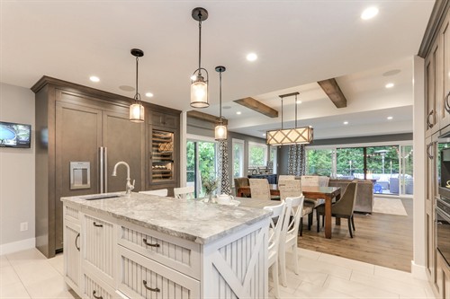 Gallery Image Painted_and_stained_combination_-_West_Vancouver.jpg