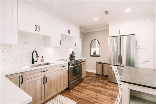 Gallery Image lancaster_White_and_Coastal_Mistral_-_Surrey.jpg