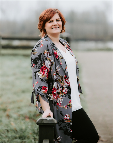Nicole Nouch prepares personal tax returns and handles enquiries at JD Tax & Accounting, Langley BC.