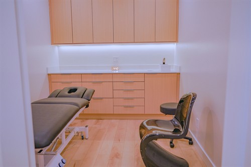 Near Me Therapy RMT Acupuncture Physio Spaces