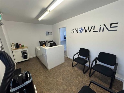 Our welcoming reception area, complete with complimentary coffee and Wi-Fi while you wait.