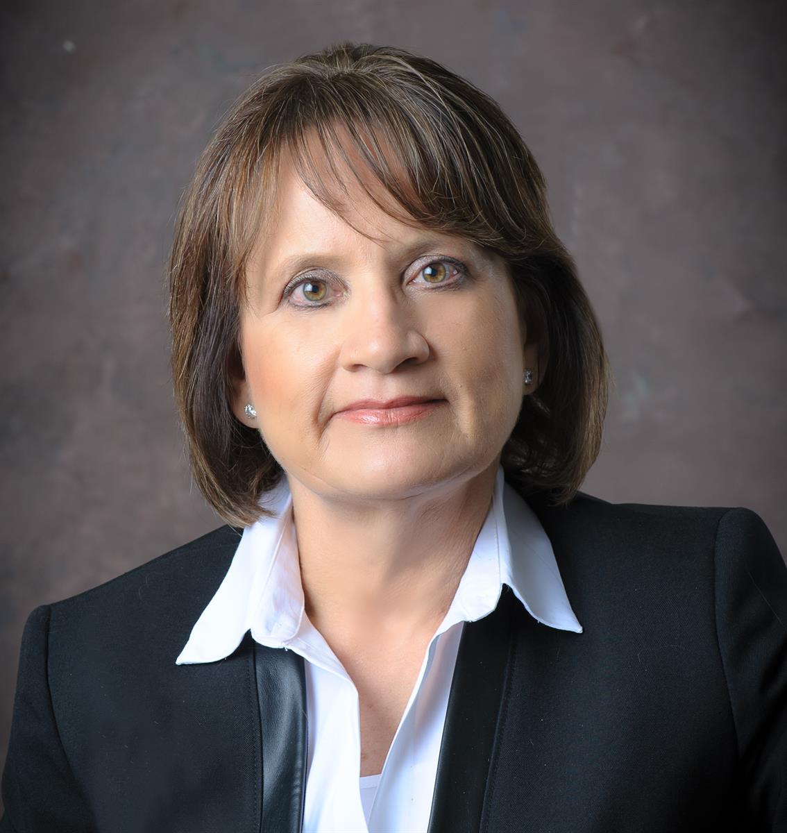 Evelyn Edwards, CPA PLLC Tax Preparer Job Description