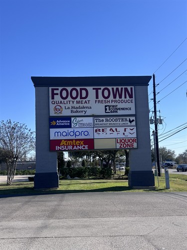 We are next to Food Town