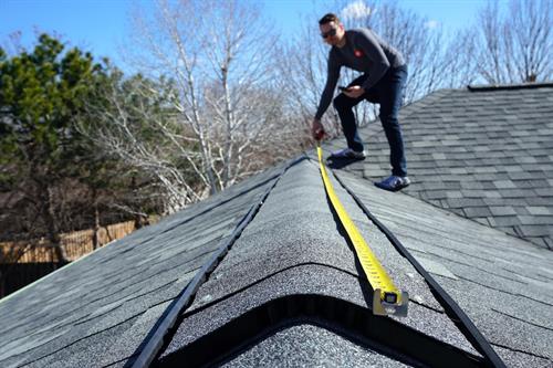 Gallery Image Roof-Inspection.jpg