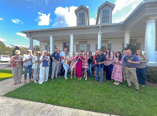 Goosehead Ribbon cutting