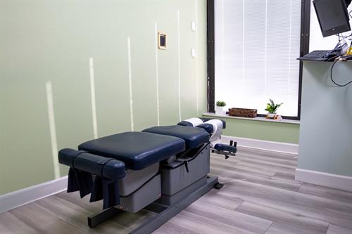 Gallery Image West_Chiro_Office_7.jpg