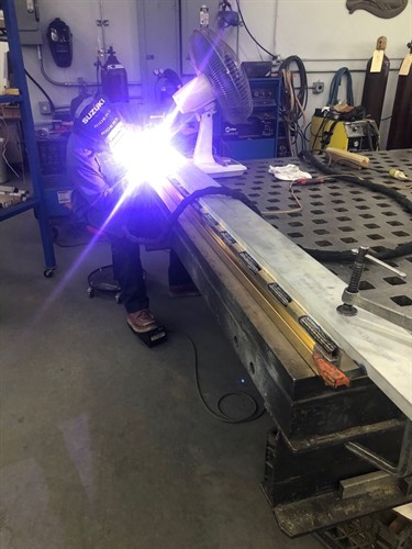 Gallery Image precision-welding-action.jpg