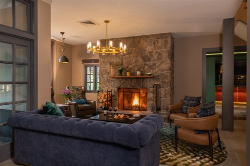 La Tourelle Lobby