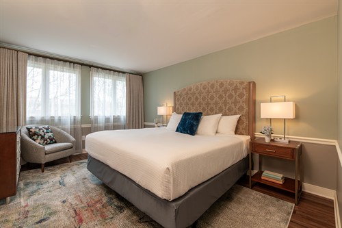 La Tourelle Queen Room