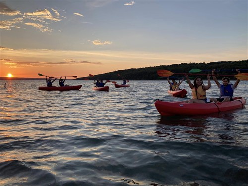 Gallery Image sunset_paddle2.jpg