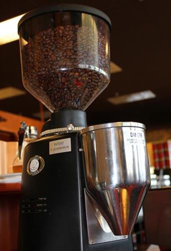 Gallery Image ithacacoffeecompany%20brewing.jpg