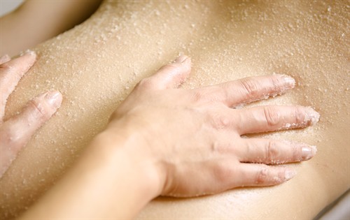 Gallery Image RW_-_Body_Treatment_-_Scrub_-_Hands.jpg