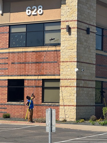 Gallery Image down-net_http20250516-135-ah1cn7.jpg