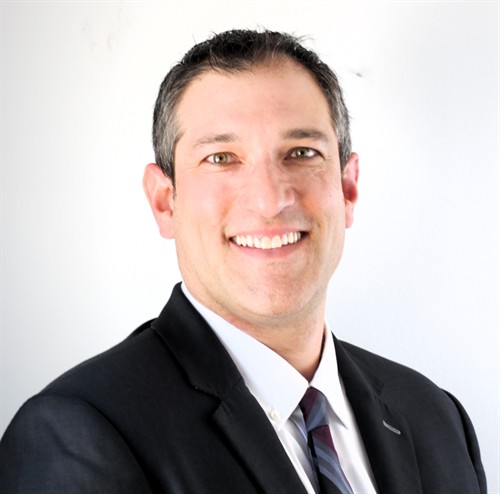 Jesse Gaibor. Farmers Agent with broker capabilities