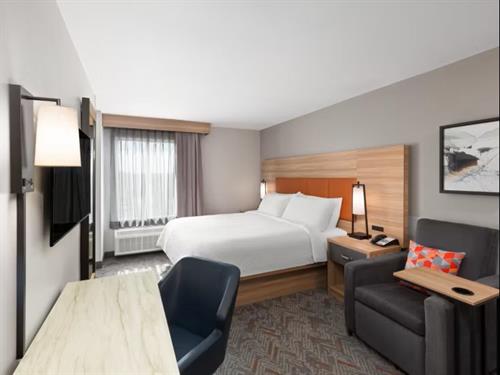 Studio Suite One King Bed with desk space and a recliner  Studio Suite One King Bed with desk space and a recliner