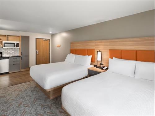 Studio Suite Two Queen Beds with Full Kitchenette Studio Suite Two Queen Beds with Full Kitchenette