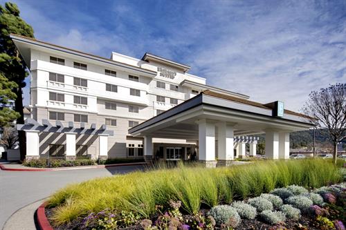 Welcome to the Embassy Suites by Hilton San Rafael Marin County