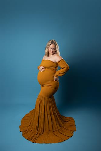 Gallery Image AddieClientCloset5.JPG