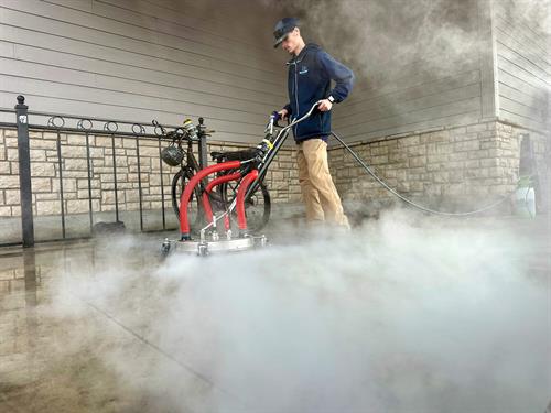 Gallery Image Blue_Gander_How_Pressure_Washing_Action_(1).jpg