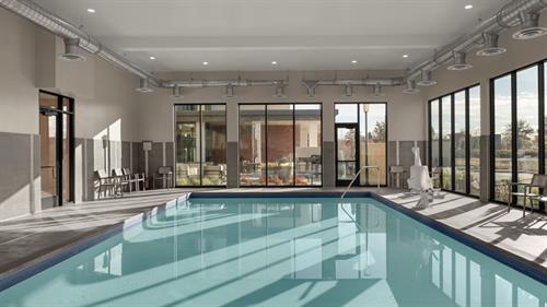 Gallery Image Indoor_Pool.jpg
