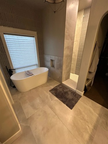 Gallery Image Bathroom_Remodel.jpeg