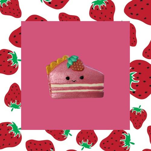 Strawberry Cake -(Strawberry, Strawberry Chocolate)