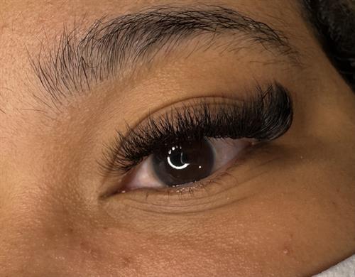 Volume lash extensions 