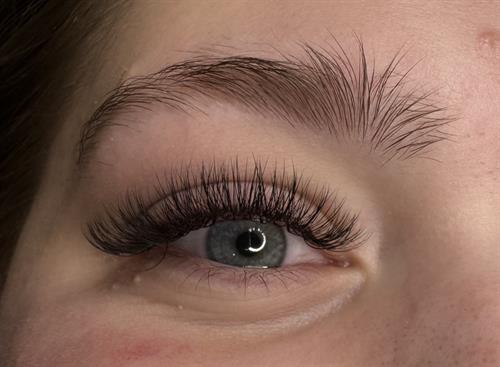 Hybrid lash extensions 