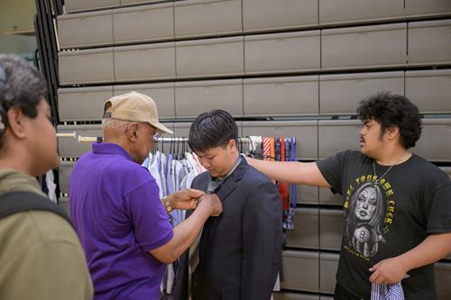 Students preparing for their FREE headshots during our Career Readiness Workshop