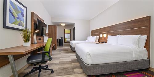 Gallery Image holiday-inn-express-and-suites-ruskin-5972107293-2x1.jpg