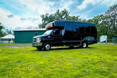 Luxury Transport Tampa Limousine Party Bus Service