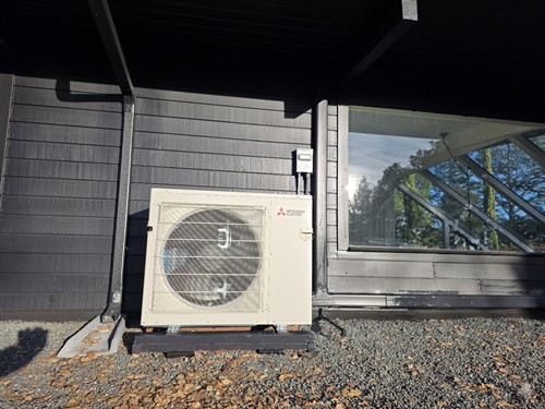 Gallery Image Mitsubishi_30.000_BTU_MXZ-4D30_Multi_Zone_Heat_Pump.jpg