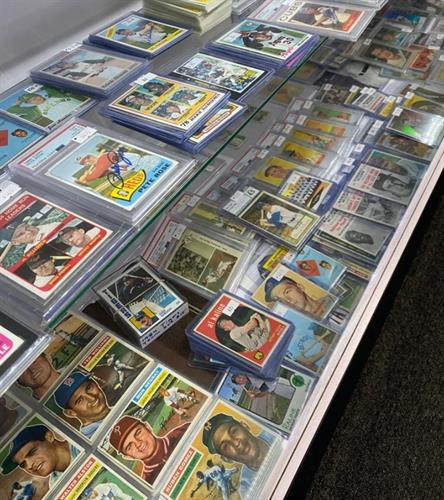 Gallery Image Baseball_Cards.jpg