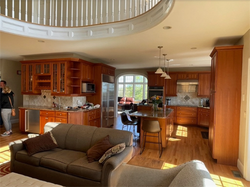 Gallery Image kitchen-remodel-with-butlers-pantry.png