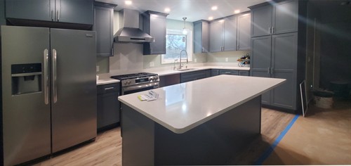 Gallery Image shipman-kitchen.jpg