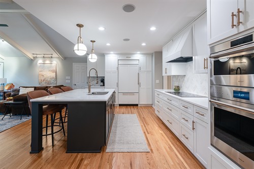 Gallery Image 2025_11__Edina_Showcase_Home_low_res-.jpg