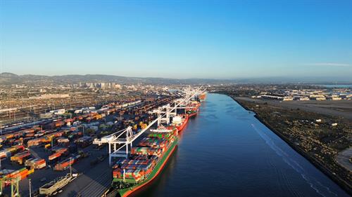 Oakland International Container Terminal