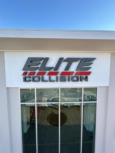 LED internally illuminated channel letters