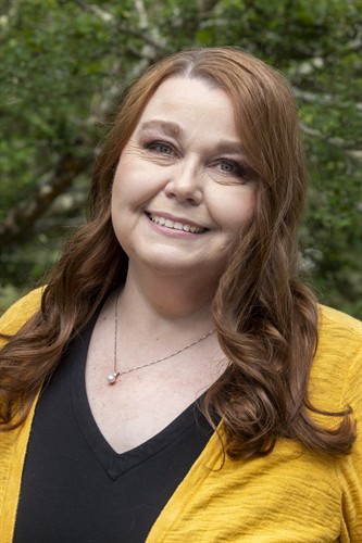 Gallery Image headshot.jpg