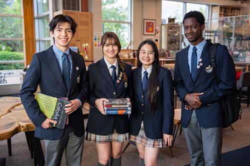 Gallery Image %F0%9F%92%96_Library1_(1).jpg