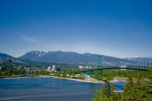 "North Vancouver" by Tal Atlas is licensed under CC BY-SA 2.0.