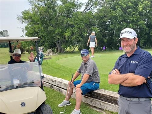 Gallery Image 1_BB_Golfing.jpg