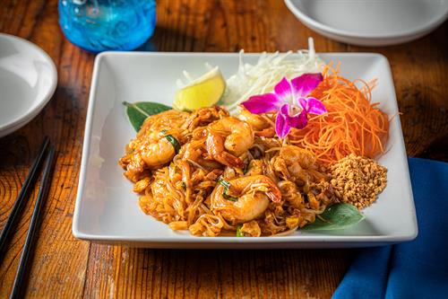 Gallery Image bites_pad_thai.jpg