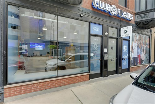 Gallery Image Club_Pilates_Lakeview_(001).jpg